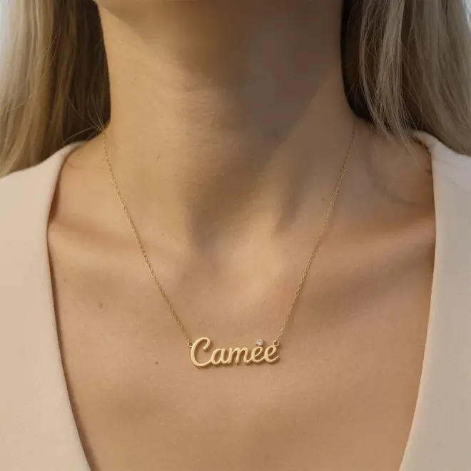 Colar Nome Personalizado em Ouro Amarelo 18k com Diamante - Detalhe